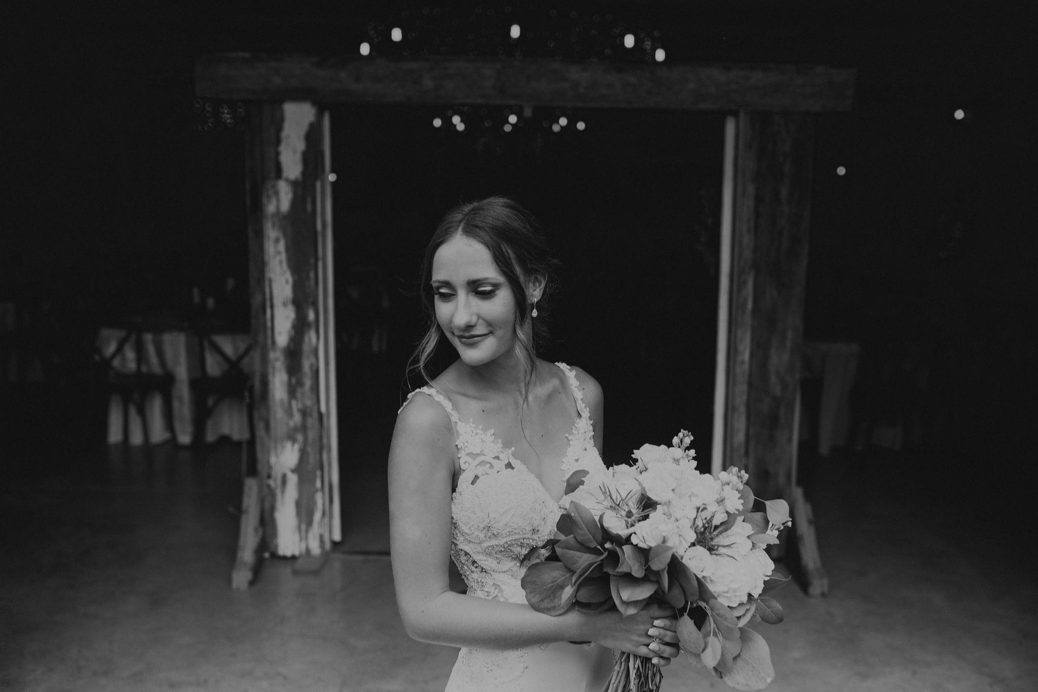 Barn Weddings Nashville Indiana-08
